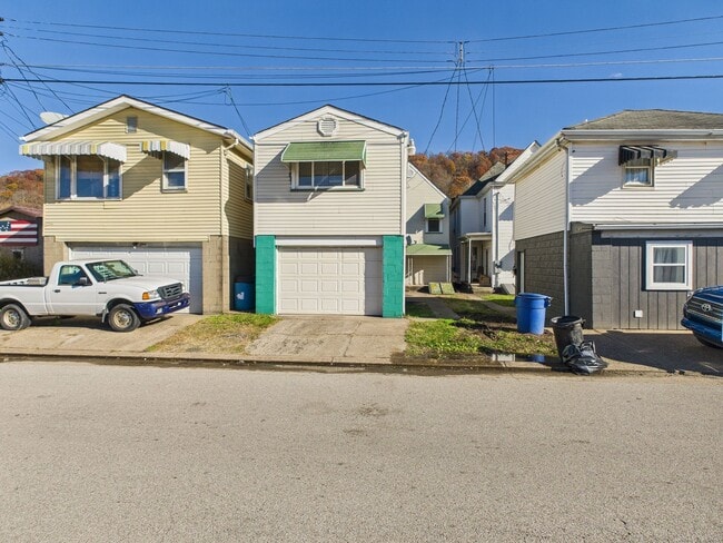 1109 Garfield St, Unit Garage Apartment
