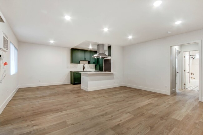 1333 N Martel in Los Angeles, CA - Building Photo - Building Photo