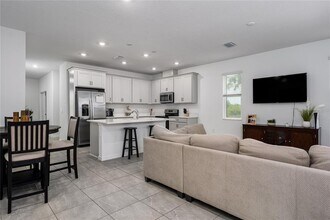 1912 Swivel Ln in Sarasota, FL - Building Photo - Building Photo