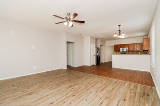 4309 Falcon Perch Cir in Arlington, TX - Building Photo - Building Photo
