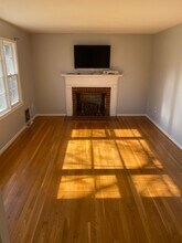 242 White Pine Dr in Lynchburg, VA - Building Photo - Building Photo