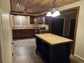 2832 Clyburne St in Hueytown, AL - Building Photo - Building Photo