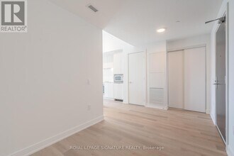 3009 Novar Rd in Mississauga, ON - Building Photo - Building Photo