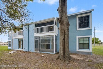 2109 Hidden Grove Ln in Merritt Island, FL - Building Photo - Building Photo