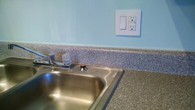 1509 Highland Ave in Knoxville, TN - Foto de edificio - Building Photo