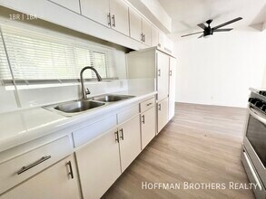 4217 Don Tomaso Dr in Los Angeles, CA - Building Photo - Building Photo