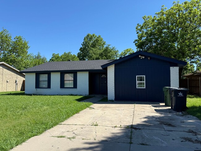 1406 Winderemere Dr