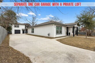 303 Pendleton Ave in San Antonio, TX - Foto de edificio - Building Photo