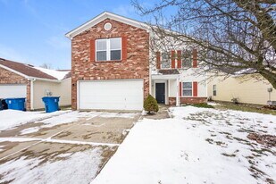 9033 Southernwood Way in Indianapolis, IN - Building Photo