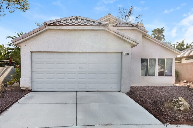 4404 La Lima Ct