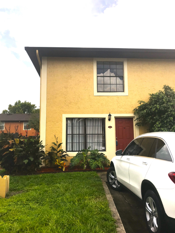 property at 7404 Woodburn Ct
