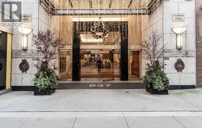 property at 608-837-1837 W Hastings St