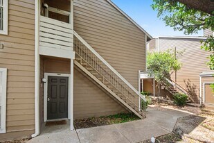 3603 W Northgate Dr in Irving, TX - Building Photo