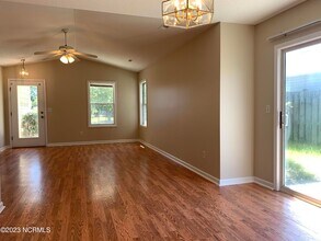 7305 Konlack Ct, Unit 1 bedroom 0109 in Wilmington, NC - Building Photo - Building Photo