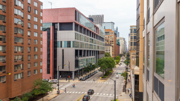 1 E 8th St, Unit 407 in Chicago, IL - Building Photo - Building Photo