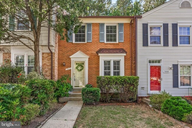 property at 7918 Pebble Brook Ct