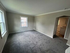 4133 Moore St in Inkster, MI - Building Photo - Building Photo