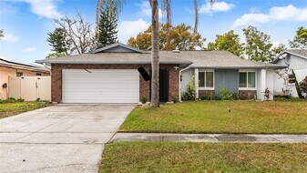 5350 Arpana Dr in Orlando, FL - Building Photo