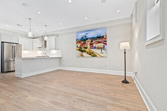448 M St NW-Unit -# 1 in Washington, DC - Building Photo - Building Photo
