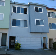 887 Bellevue Ave in Daly City, CA - Building Photo - Building Photo