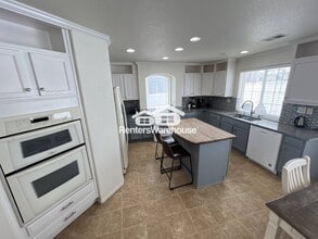 21383 E 55th Ave in Denver, CO - Building Photo - Building Photo