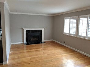 3307 Shasta Dr in San Mateo, CA - Building Photo - Building Photo