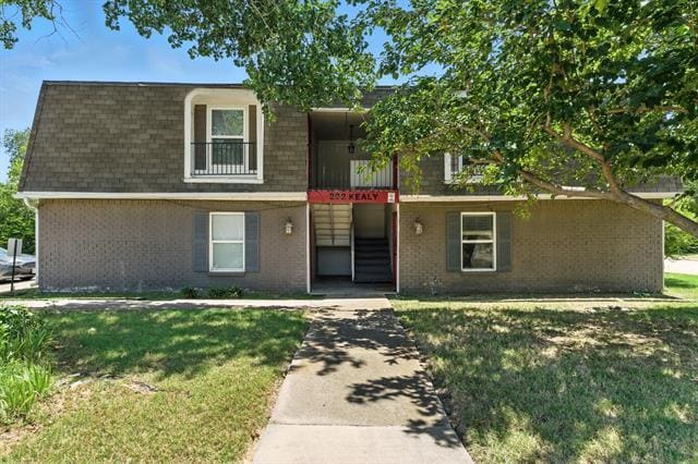 202 N Kealy Ave in Lewisville, TX - Foto de edificio - Building Photo