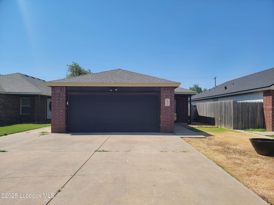 6311 26th St in Lubbock, TX - Building Photo