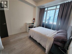 55 Duke St W in Kitchener, ON - Building Photo - Building Photo