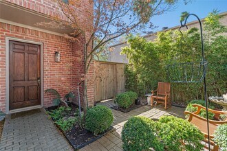 6732 Vanderbilt St in Houston, TX - Building Photo - Building Photo