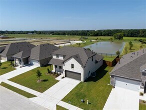2212 Cedar Bluff Ln in Van Alstyne, TX - Building Photo - Building Photo