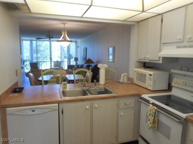 property at 1086 Forest Lakes Dr