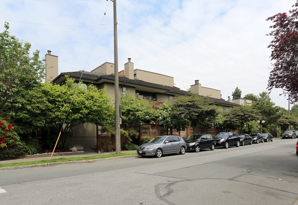 1851 Greer Ave in Vancouver, BC - Building Photo