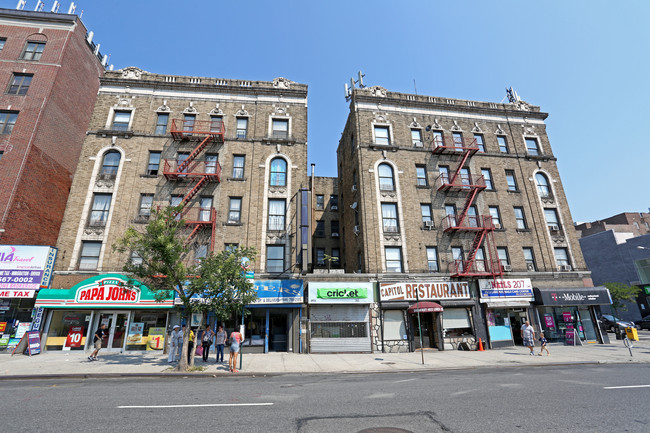 616 W 207th St in New York, NY - Foto de edificio - Building Photo