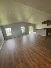 210 La Casa St in Eugene, OR - Building Photo - Building Photo
