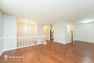 2130 Scarbrough Dr in Stone Mountain, GA - Building Photo - Building Photo