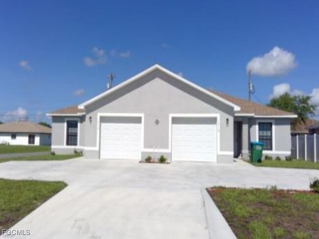 property at 1016 NE 8th Pl