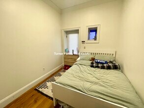 1611 Tremont St, Unit 1 in Boston, MA - Building Photo - Building Photo