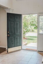 1813 Laurel Oak Ln in Virginia Beach, VA - Building Photo - Building Photo