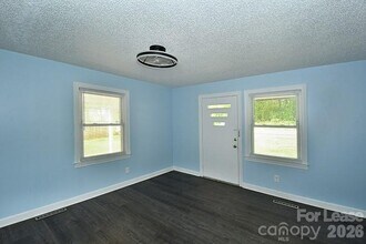 266 Long St in Statesville, NC - Building Photo - Building Photo