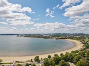100 Old Harbor St, Unit 1 in Boston, MA - Foto de edificio - Building Photo