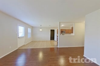 2611 Frederick St in Lancaster, TX - Building Photo - Building Photo