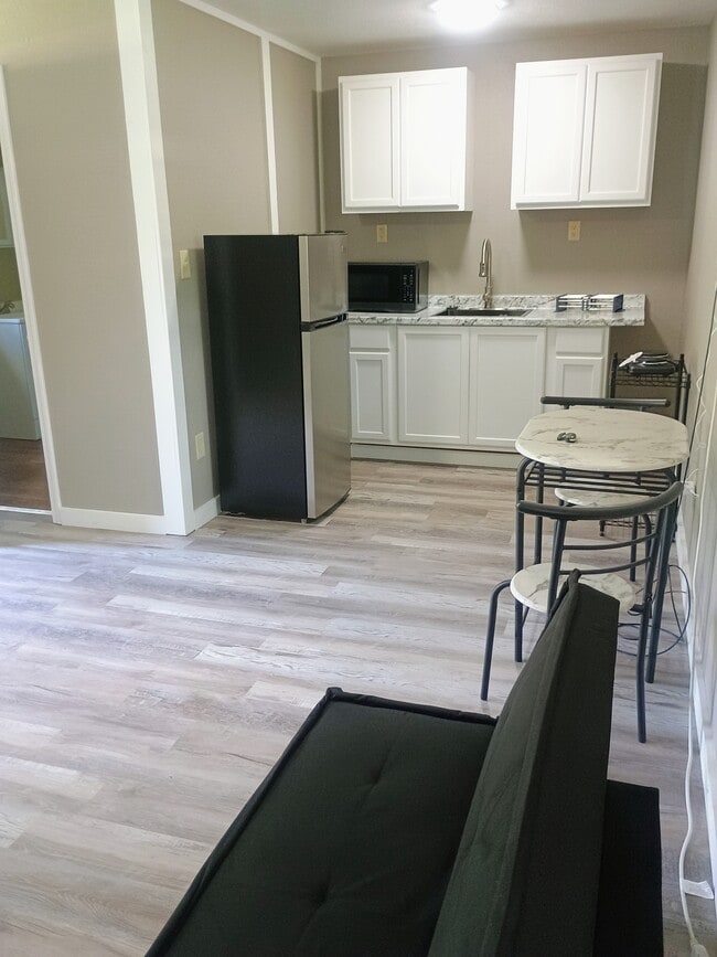 690 County Road 40 W, Unit Cabin 1