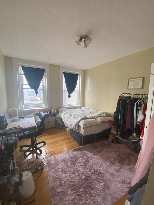 50 Chester St, Unit Apt 7 in Boston, MA - Building Photo