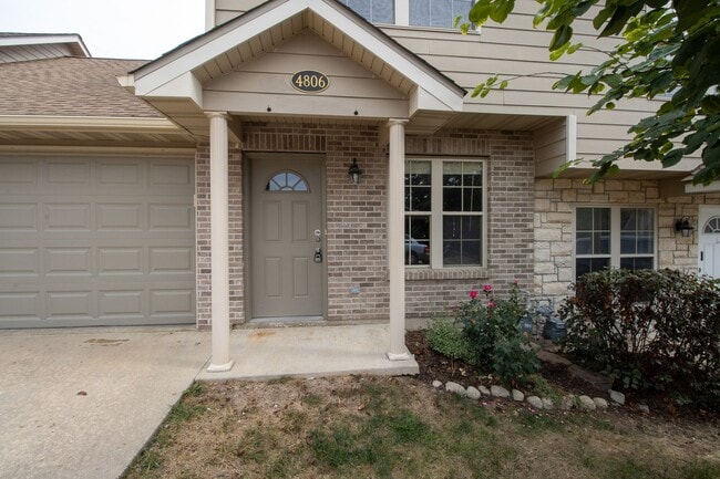 4806 Edenton Blvd in Columbia, MO - Building Photo - Building Photo