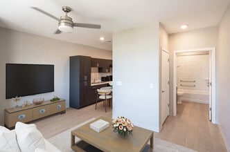 Garfield Terrace II in Phoenix, AZ - Building Photo - Building Photo