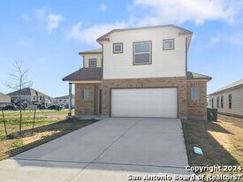 2616 Gideon Ln in New Braunfels, TX - Building Photo
