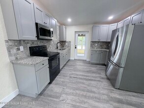 1153 Carlton Dr in Melbourne, FL - Building Photo - Building Photo