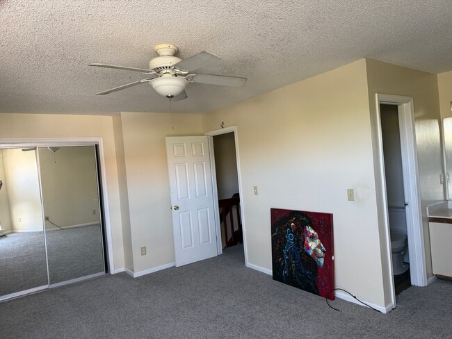 716 Harbor Springs Trail in Virginia Beach, VA - Foto de edificio - Building Photo