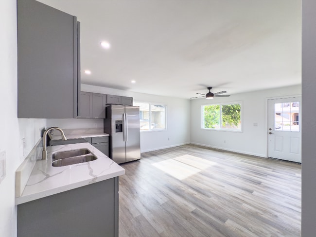 384 S Mokapu St in Kahului, HI - Building Photo - Building Photo